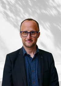 Monsieur Romuald Tenti